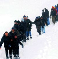 11 ki�i, 5 g�nd�r yaylada mahsur