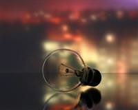 Eski atom bombalar� ev ayd�nlat�yor
