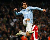 City ve Blackburn yar� finalde