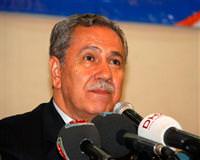 O s�zlerine a��klama getirdi