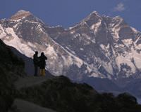 Everest'te bakanlar kurulu toplant�s�