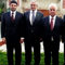 G�r��meleri seyrederek ya�land�m, anla�amazsak masaya tekrar oturmam