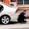 Otomobille takip edip d�vd�ler