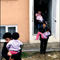 Hem annesiz hem babas�z kald�lar