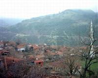 Minare devrildi: 4 �l�