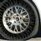 Otomobilde ��rencisiyle bas�ld�