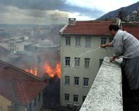 Bursa'da korkutan yang�n