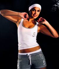 Athletic, tekstil fabrikas� sat�n al�p perakendeye giriyor