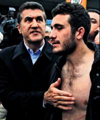 Bu kez Sar�g�l kurtard�