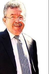 '�zel �niversite kurmak i�in Anayasa de�i�ikli�i gerekir'