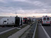 ��renci servisi devrildi: 2 �l�