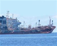Filipinler'de y�k gemisi batt�