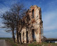 Askeri hastaneden geriye duvar� kald�