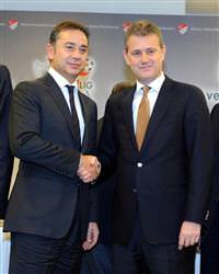 Ba�kan �zgener ihaleyi de�erlendirdi
