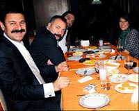 'Adanal�'n�n t�rk� gecesi