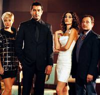 'Ezel' ezdi ge�ti Kenan ���k etti