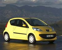Peugeot-Citroen 100 bin arac� geri �a��r�yor