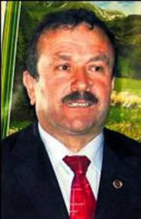 Yang�nda iki �ocu�unu yitiren ba�kan�n evini yine alevler sard�