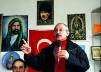 'Biz bu h�k�meti �ok rahat silkeleriz'