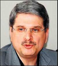DP'li ��ray Akda�'�n istifas�n� istedi