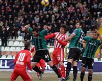 Denizlispor umudunu azaltt�