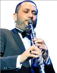 Caz okulunda ders verecek