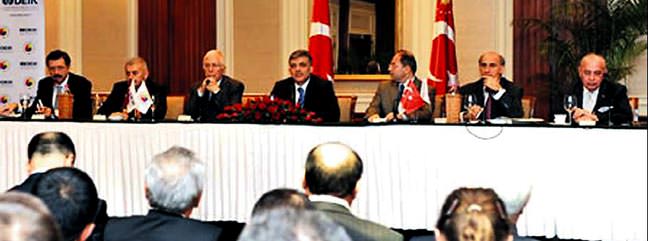 G�l 'yan�n�zday�z' dedi i� d�nyas� ayakta alk��lad�