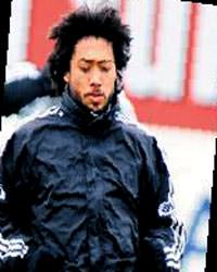Formunu y�kseltti Tello'ya kesik att�