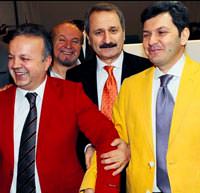 'Tekstil en g�zde sekt�r�m�z asla g�z�n� ��karmay�z'