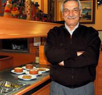 Lokantac�lar yemek kart� komisyonuna bayrak a�t�