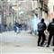 Batman�da polise ta� atan 5 g�sterici tutukland�
