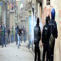 Batman�da polise ta� atan 5 g�sterici tutukland�
