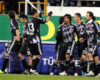 Kartal seri pe�inde