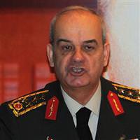 Ba�bu�'dan Karam�rselbey E�itim Merkez Komutanl���na ziyaret