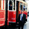 Sevgililer G�n�nde tramvayda konser