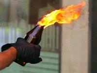 Fatih'te molotoflu sald�r�