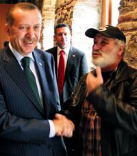 Emel Say�n beni nas�l i�eri s�zd�rd�?
