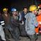 Madenciler son yolculuklar�na u�urland�lar