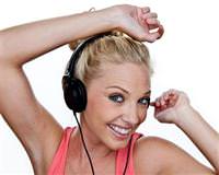 Milyonlarca iPod kullan�c�s� yasalar� �i�niyor