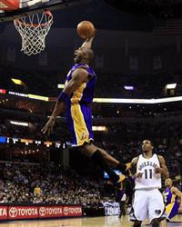 Kobe Bryant eskisi gibi