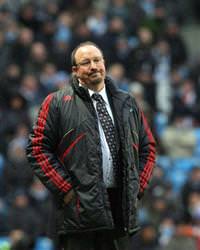 Benitez s�cak bakm�yor