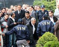 "Balyoz" iddialar� d�� bas�nda