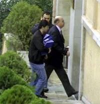 Emekli Koramiral ���t�� tutukland�