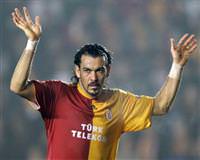 Servet gidiyor mu?