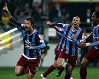 Trabzonspor kaleyi kapatt�