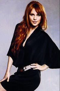 ��imde iki ayr� Meyra var ona g�re giyiniyorum