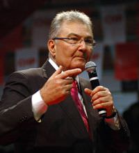 'Hukuka duyulan g�ven tahrip olmu�tur'