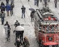�stanbul'a kar geldi
