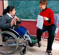 Y�r�me engelli Tu�ba fl�t�n�n melodisi ile bulutlarda u�abiliyor!