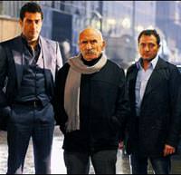 'Ezel' yine zirvede